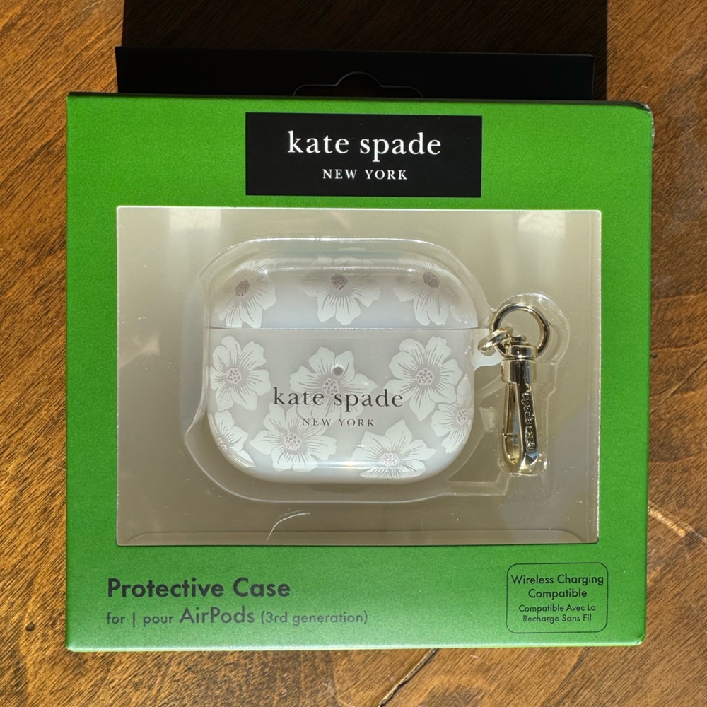 kate spade AirPods Case with Keychain Ring - Hollyhock Cream,  AirPods 3rd Gen